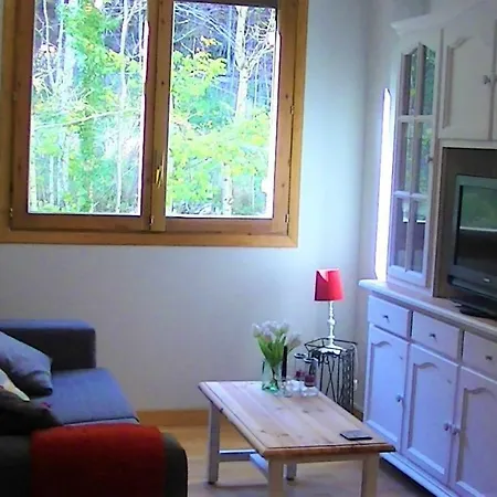 Aranones Apartment *