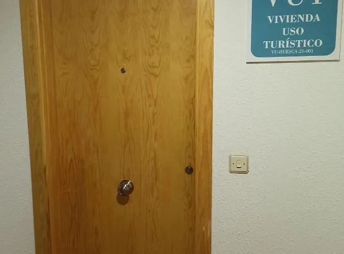 Aranones Διαμέρισμα Canfranc